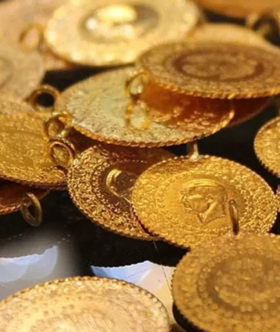 Altın fiyatları düşmeye devam ediyor! İşte 4 Nisan 2025 tarihinde gram ve çeyrek altın fiyatları.