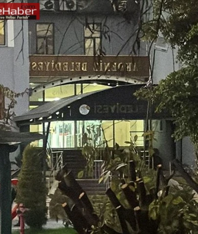 Belediye başkanı tutuklandı, Akdeniz'de kayyum atandı.